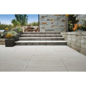 Brett - Chaucer - Garden Paving Slabs