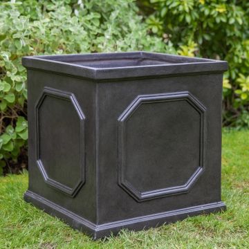 Stonelite Garden Planters - Chelsea Boxes