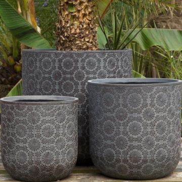 Stonelite Garden Planters - Patterened Pots